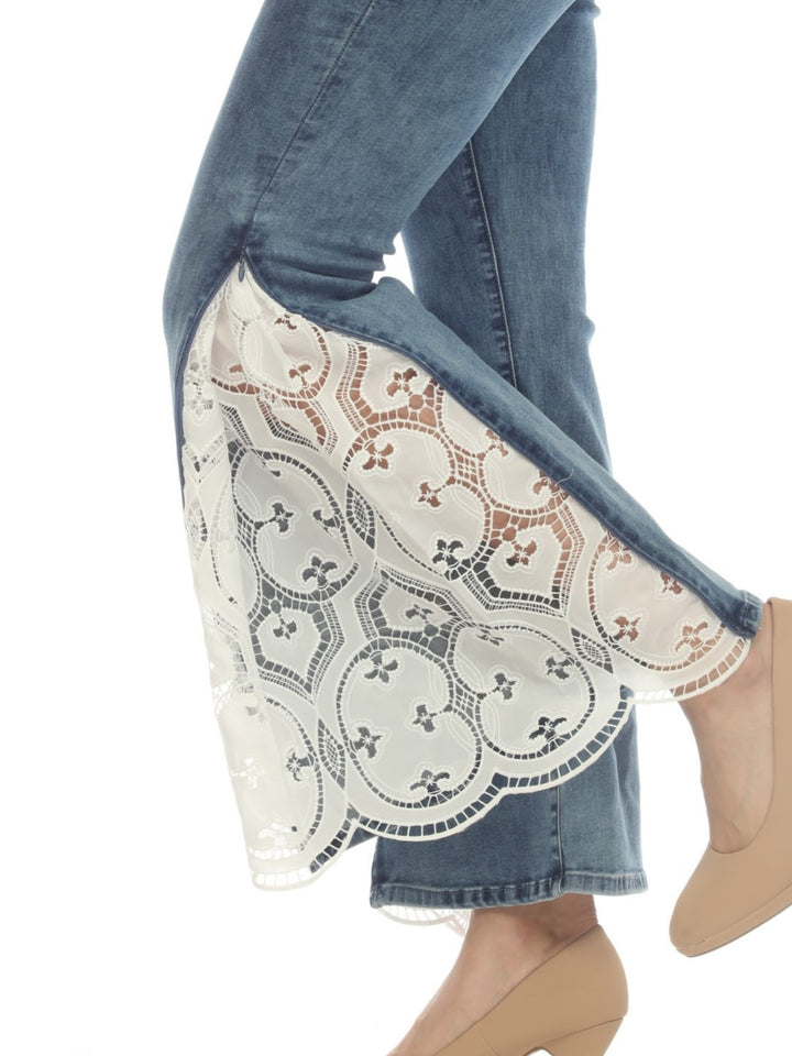 Brooke Eyelet Insert Pull On Jean