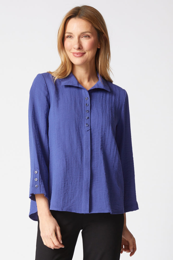 Express Travel Midnight Hi-Lo Swing Shirt