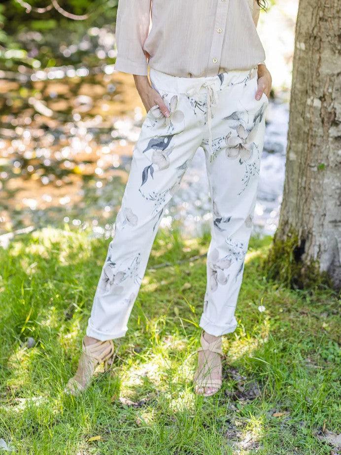 Floral Print Jogger Style Pant