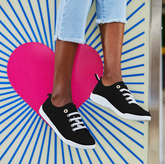 Black Pismo Lace Up Sneaker