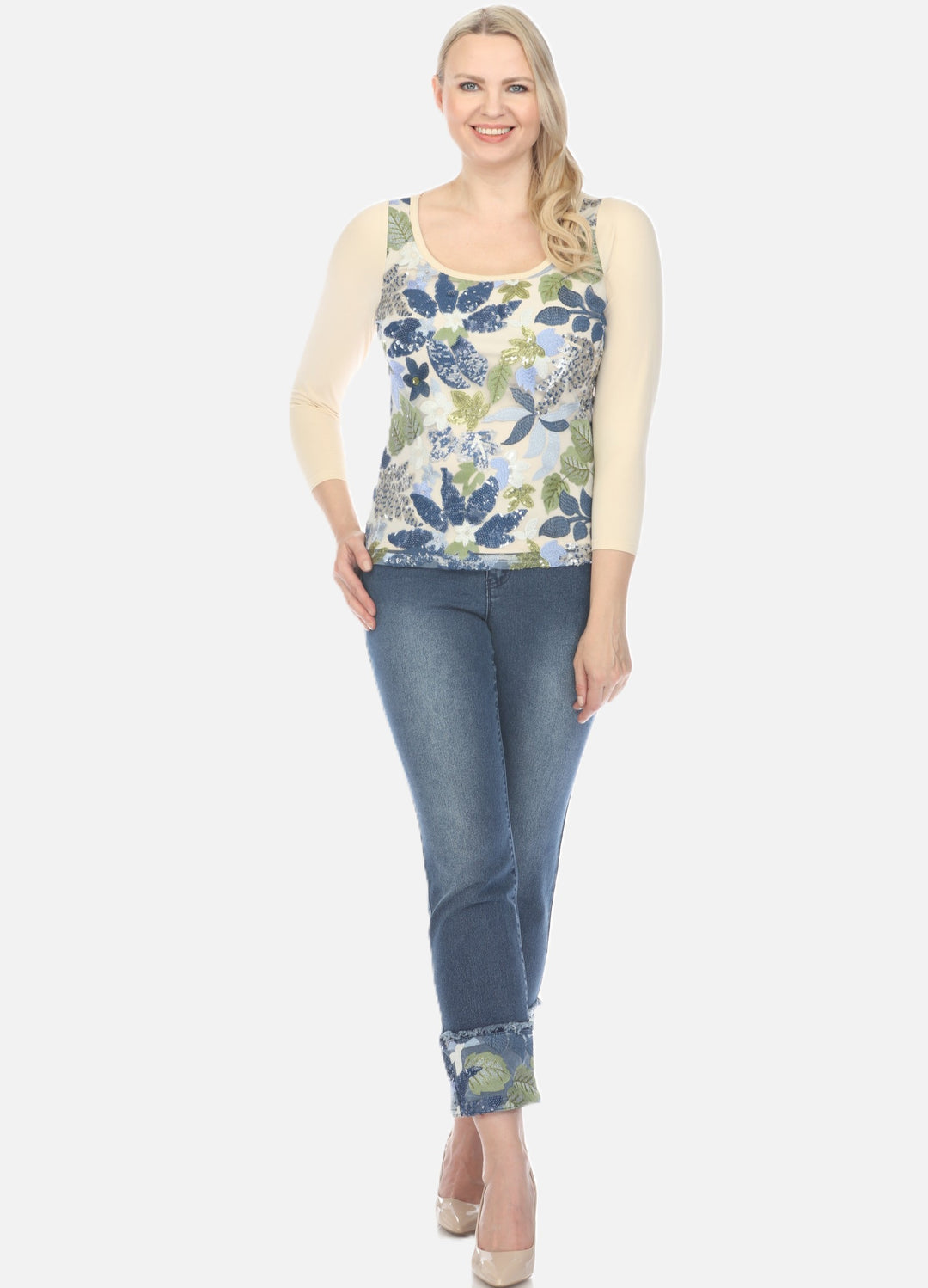Daffy Sequin Floral Scoop Neck Top