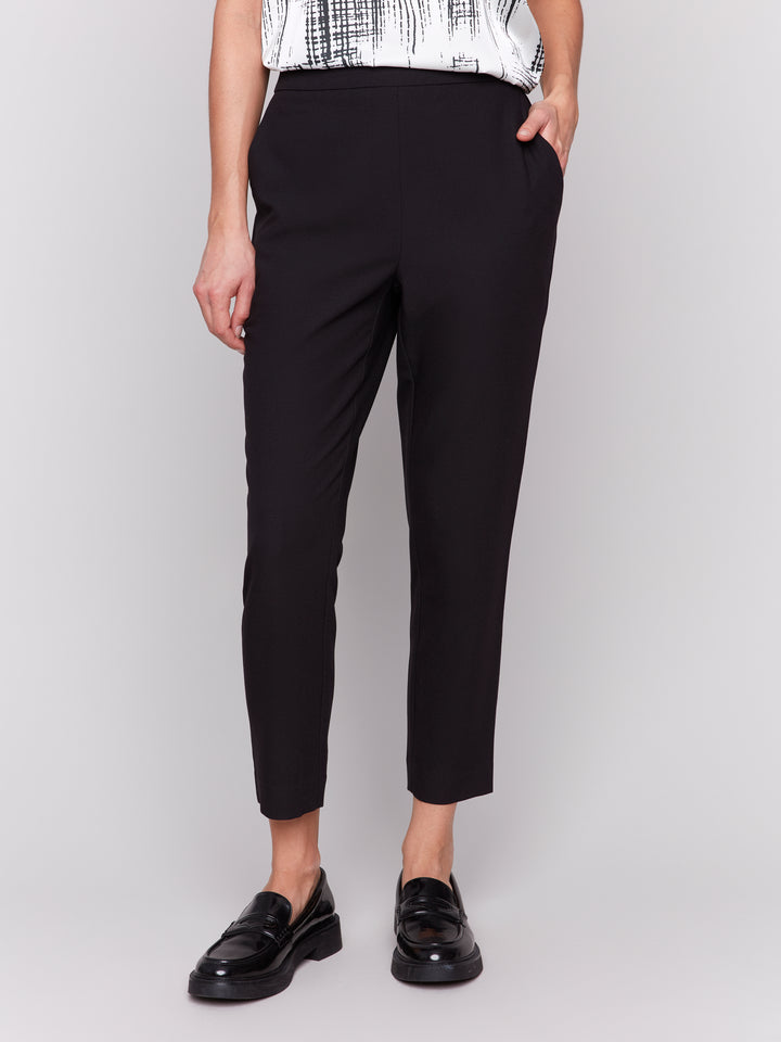 Black Crepe Pull On Crop Pant