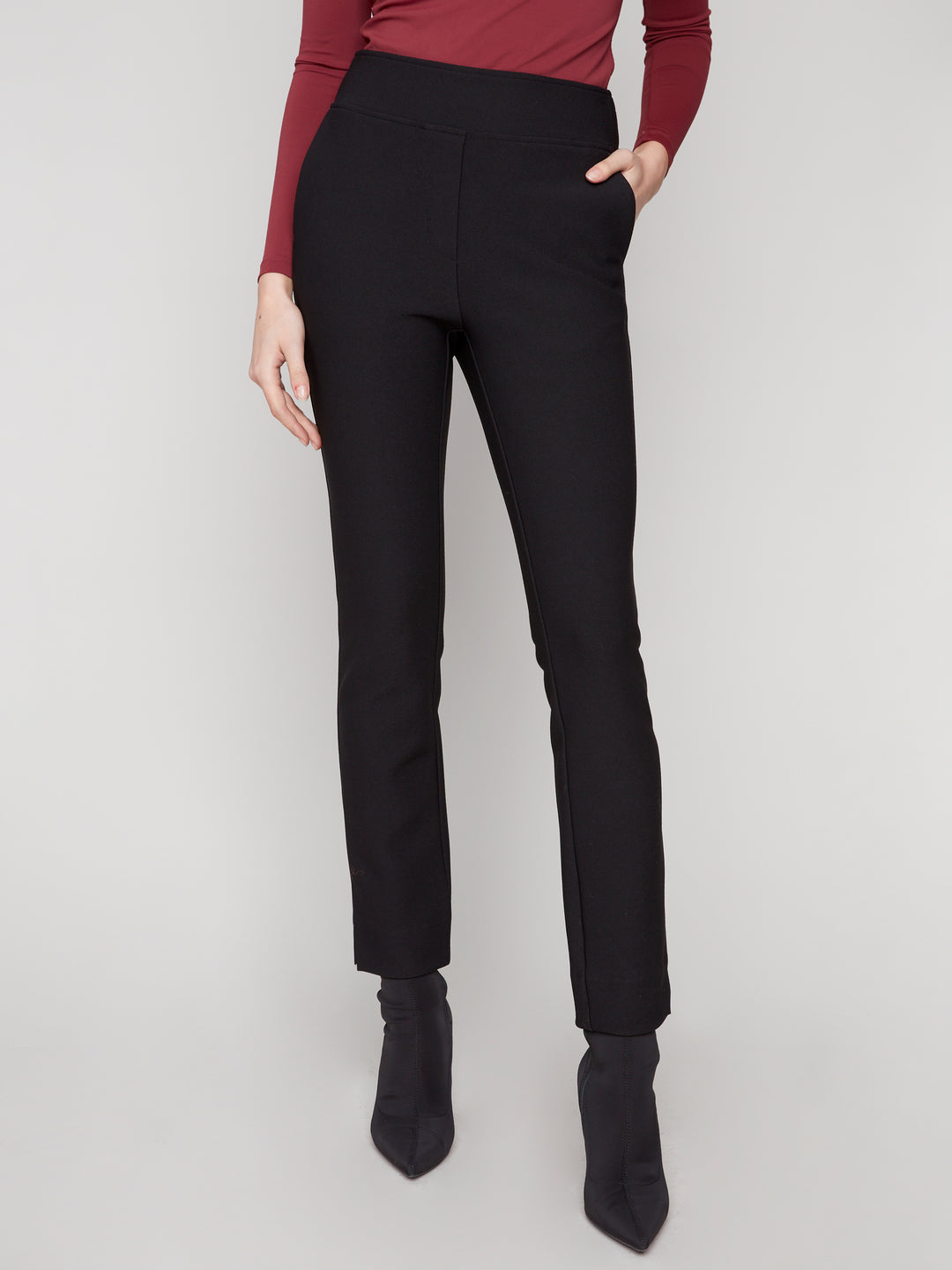 Black Gutsy Crepe Slim Leg Pant