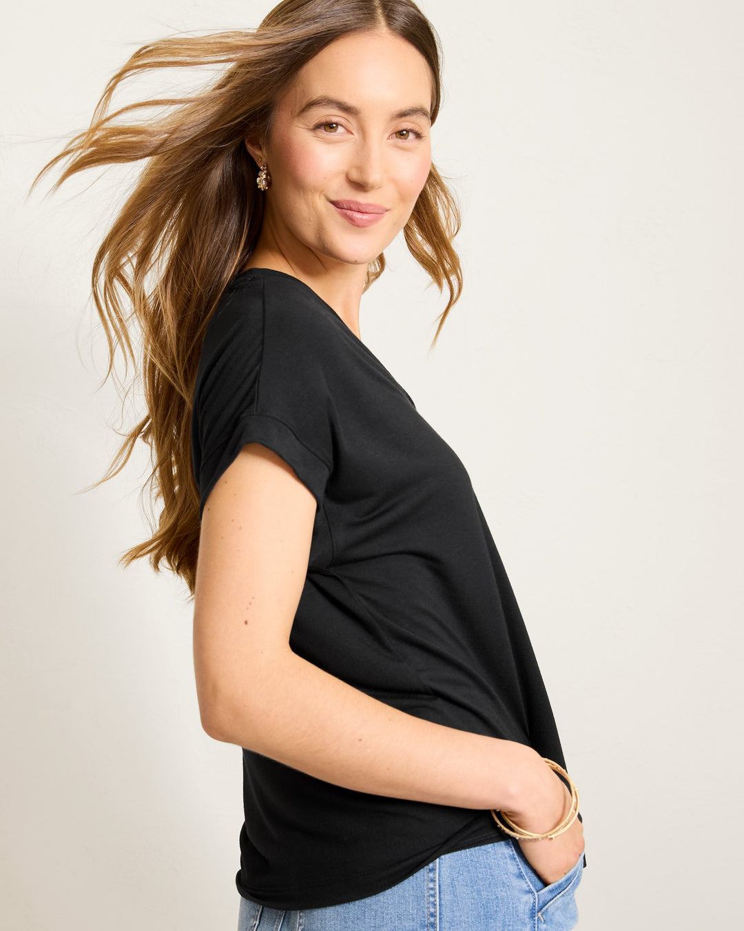 Black Kauai Jersey V-Neck Tee