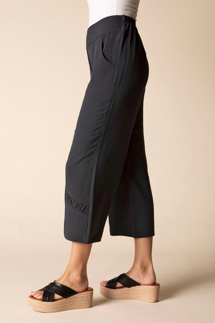 Black Ruched Hem Detail Crop Pant