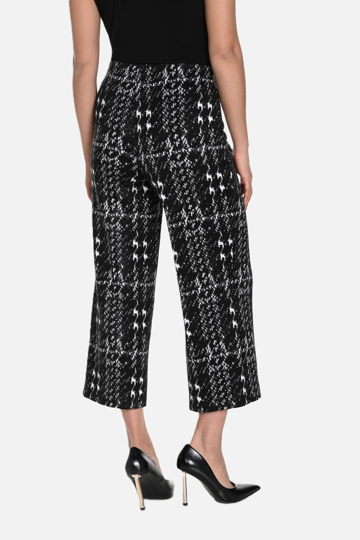 Black and White Knit Wide Leg Crop Pant