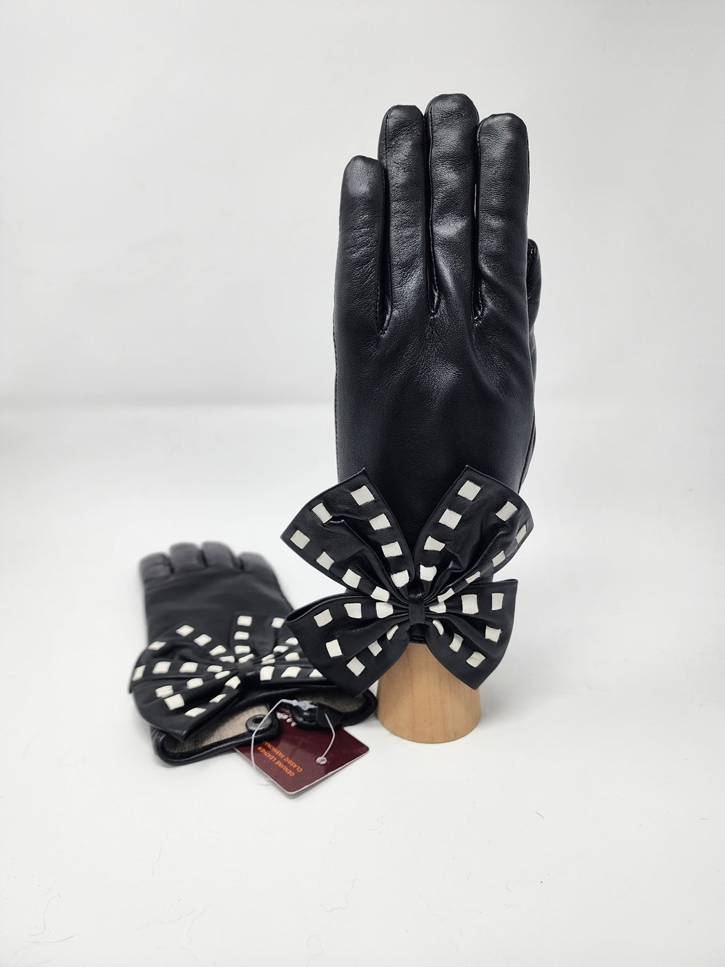 Bow Leather Gloves