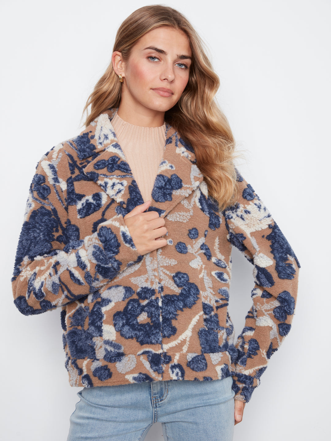 Carolina Sherpa Flocked Floral Short Jacket