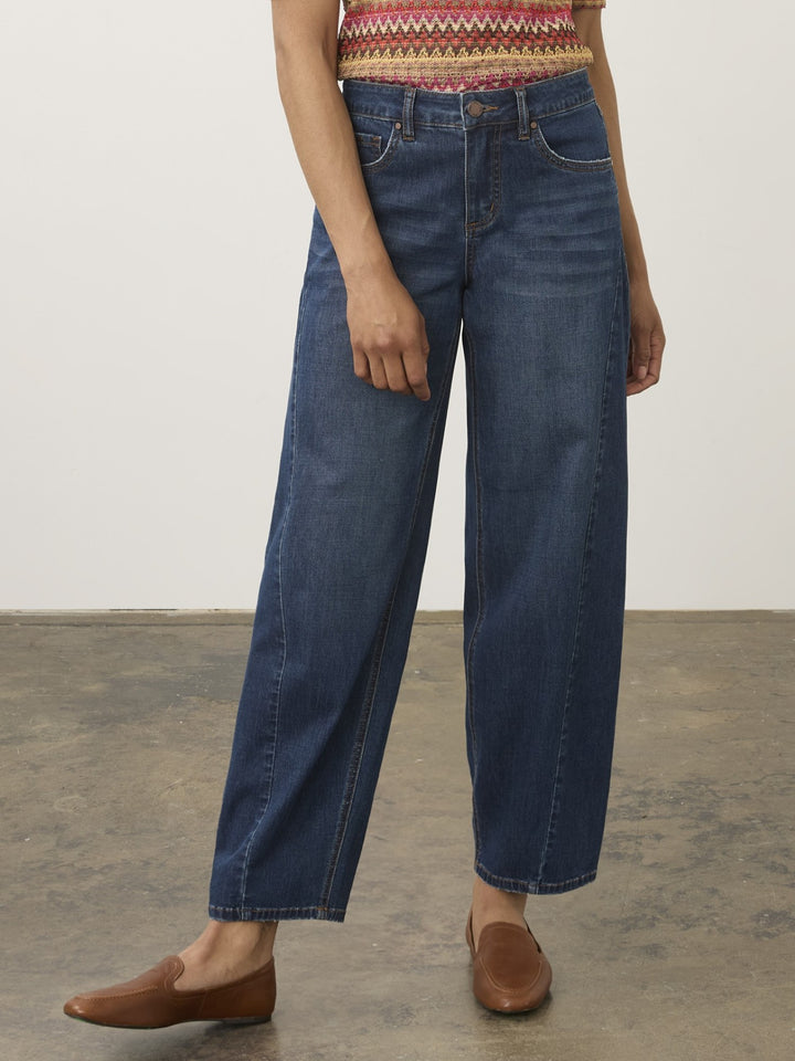 Dark Wash Girlfriend Barrel Ankle Jean