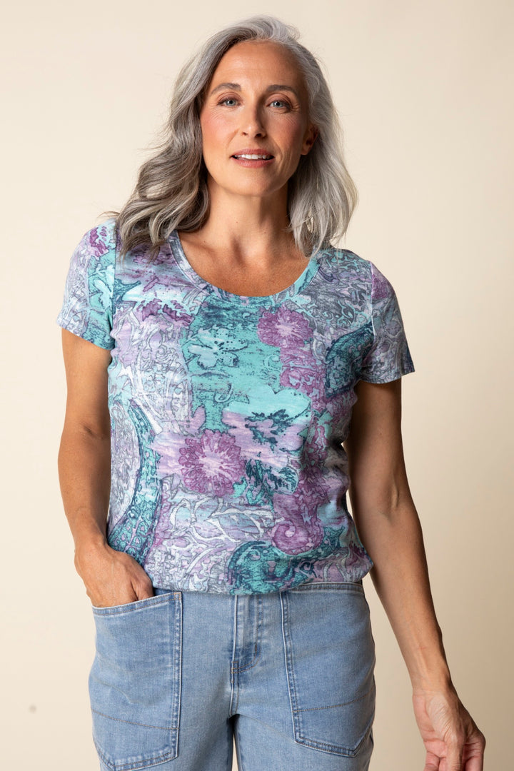 Dewdrop Everyday Short Sleeve Printed Top