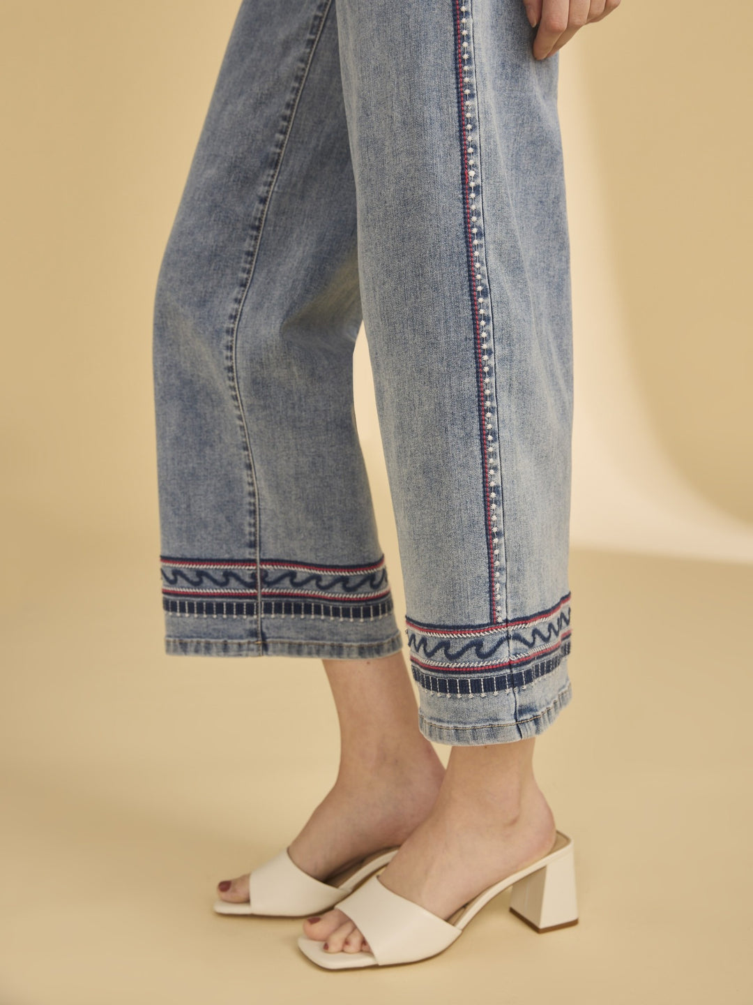 Embroidered Hem Wide Leg Crop Jean