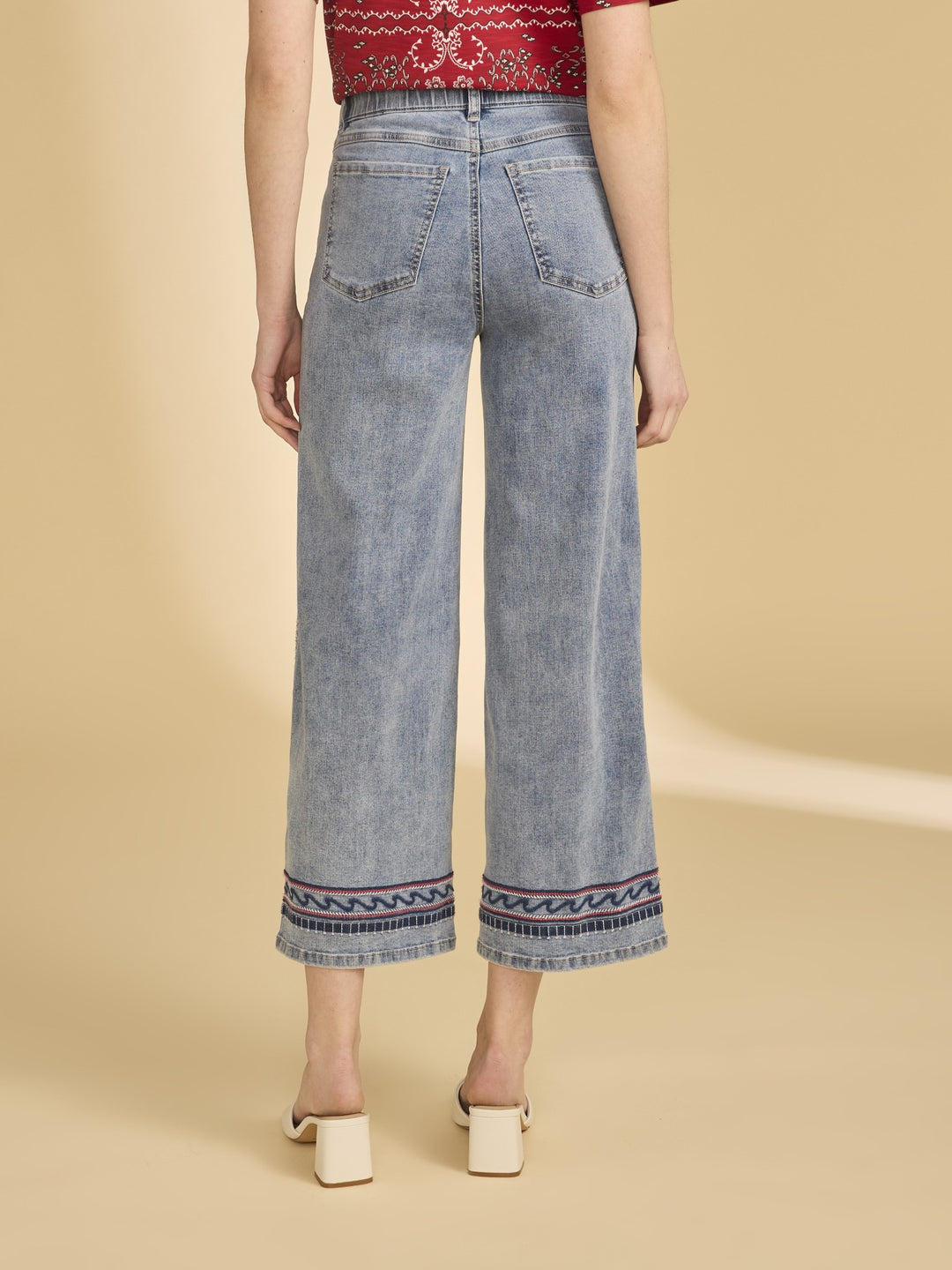 Embroidered Hem Wide Leg Crop Jean