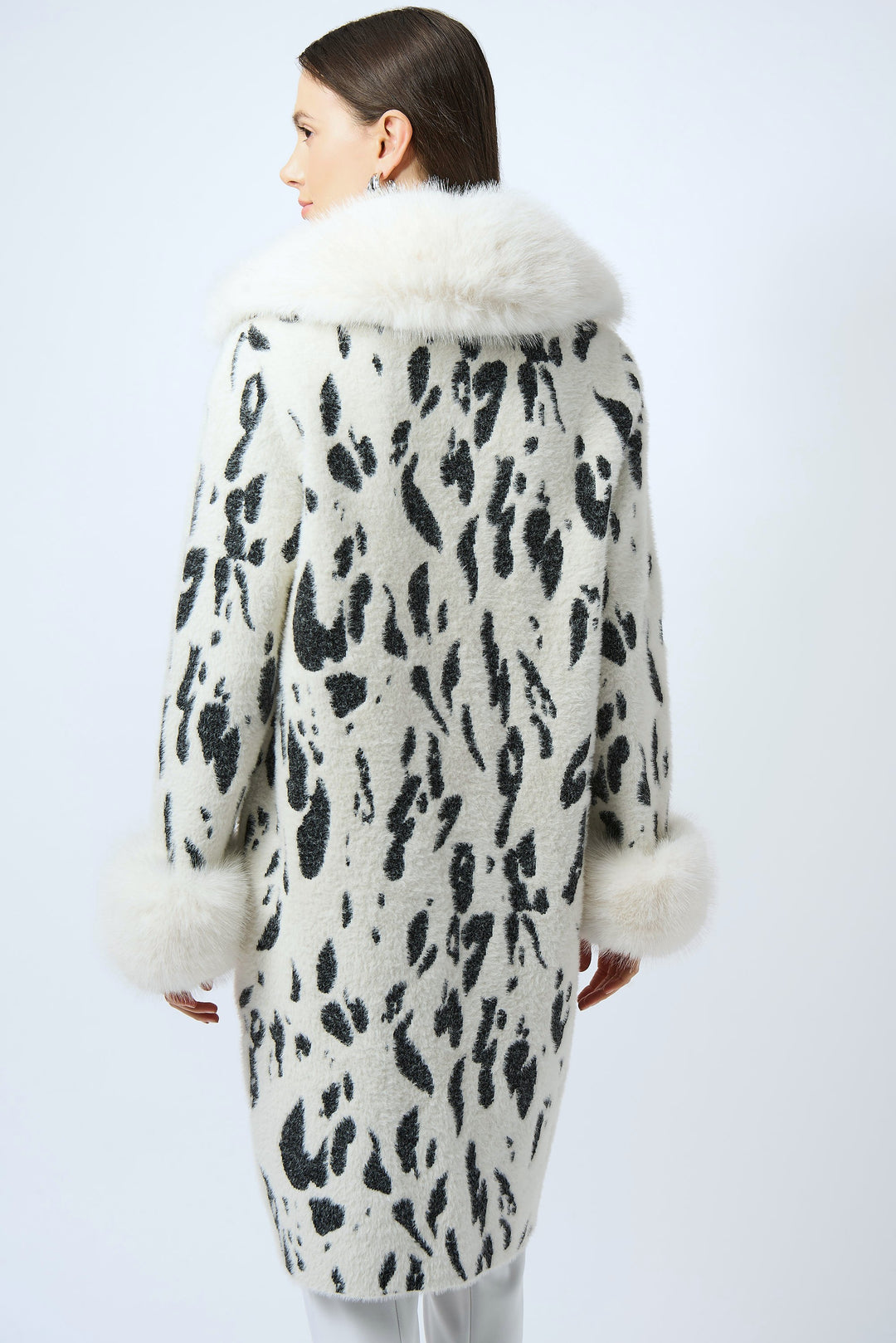 Feather Yarn and Faux Fur Animal Jacquard Coat