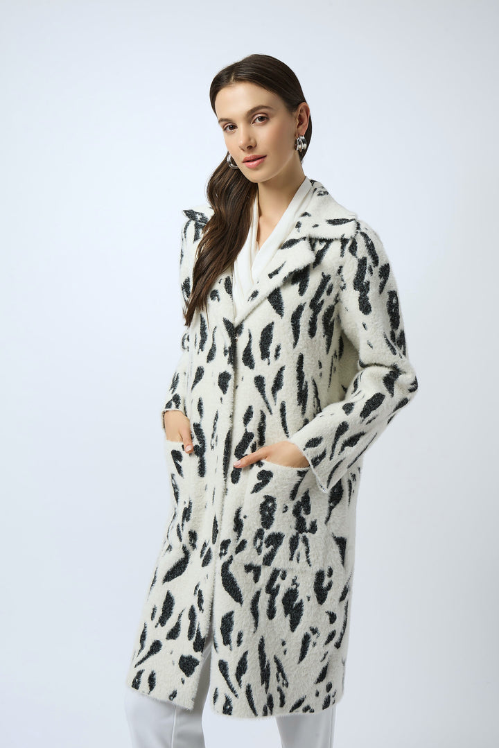 Feather Yarn and Faux Fur Animal Jacquard Coat
