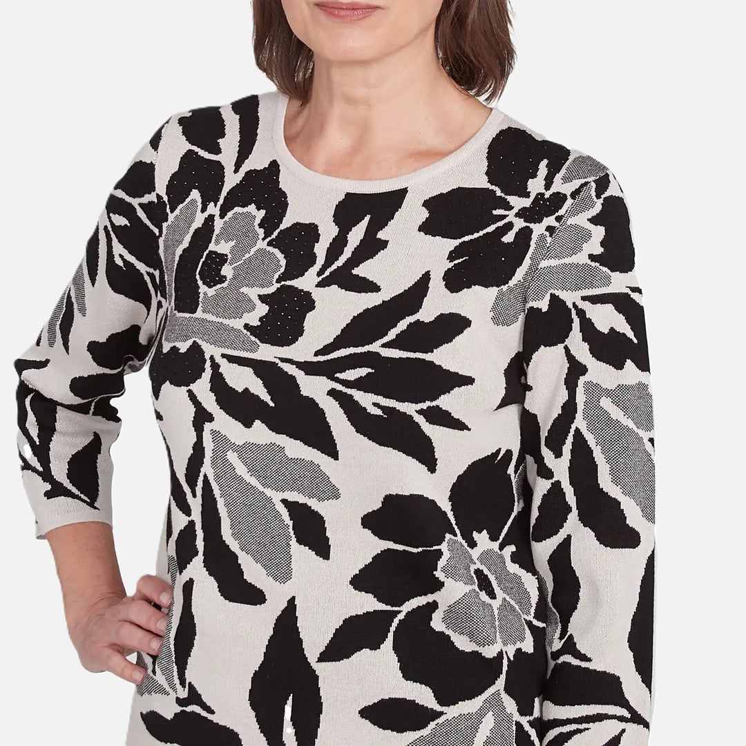 Floral Jacquard Crew Neck Sweater