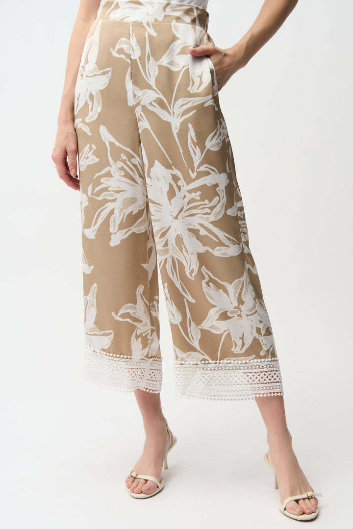 Floral Print Lace Trim Culotte Pant