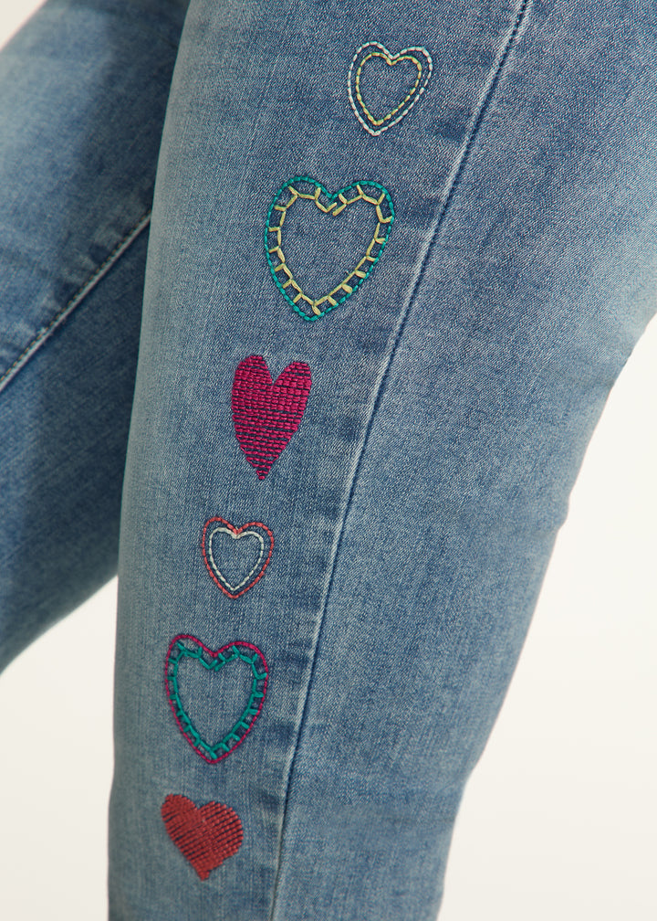 Heart Embroidered Pull On Pedal Pusher