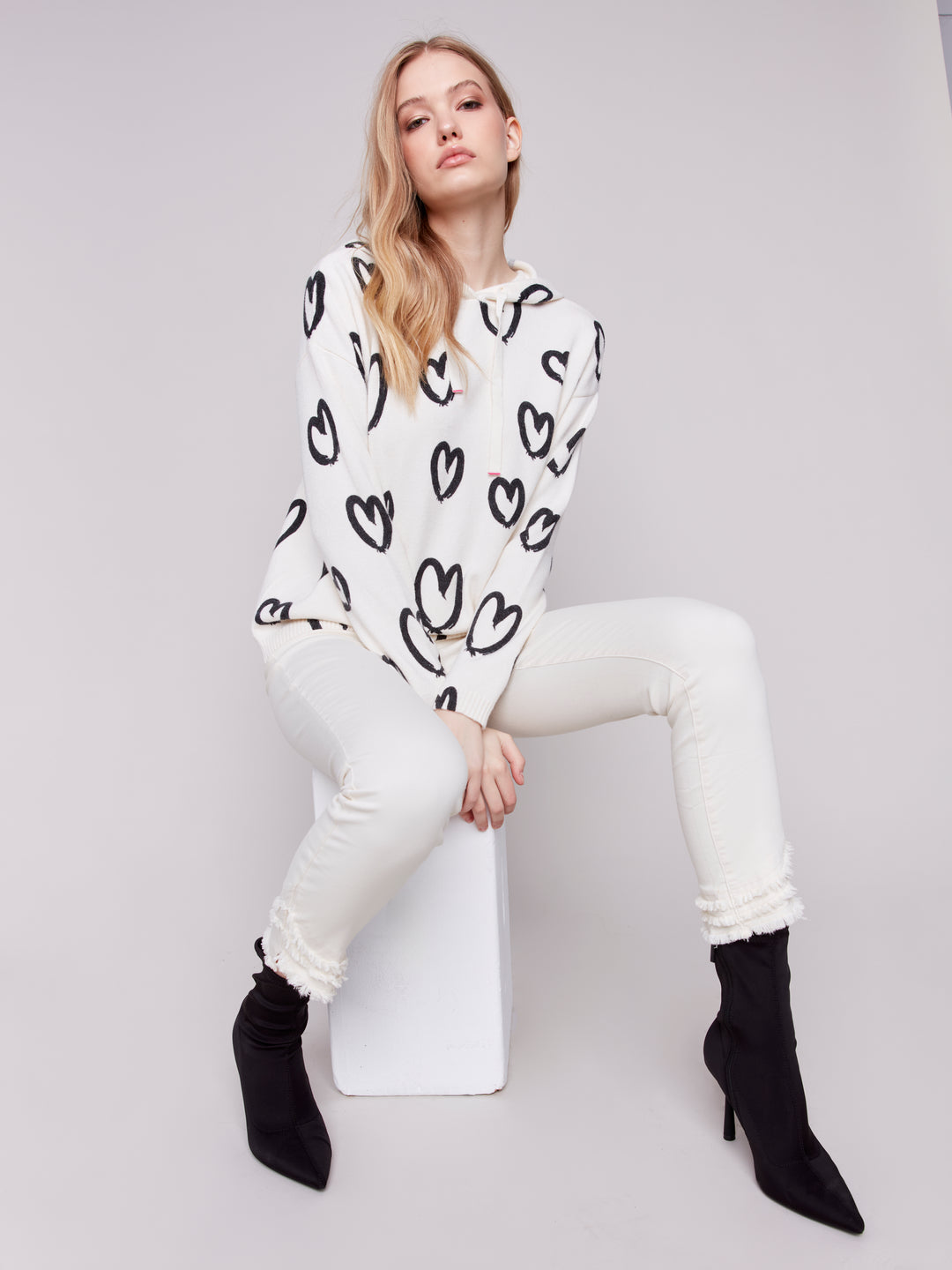 Hearts Print Hooded Sweater