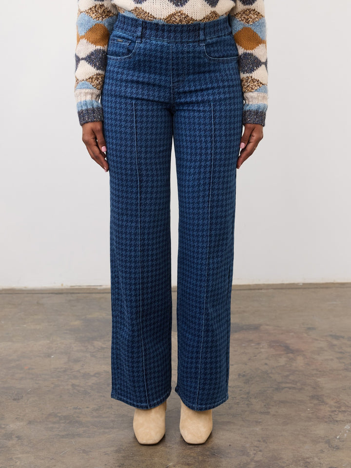 Houndstooth Print Pull On Jean