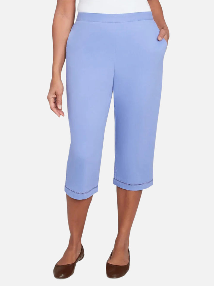 Iris Crochet Hem Capri Pant