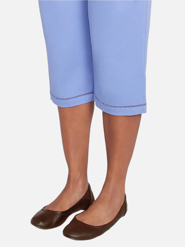 Iris Crochet Hem Capri Pant