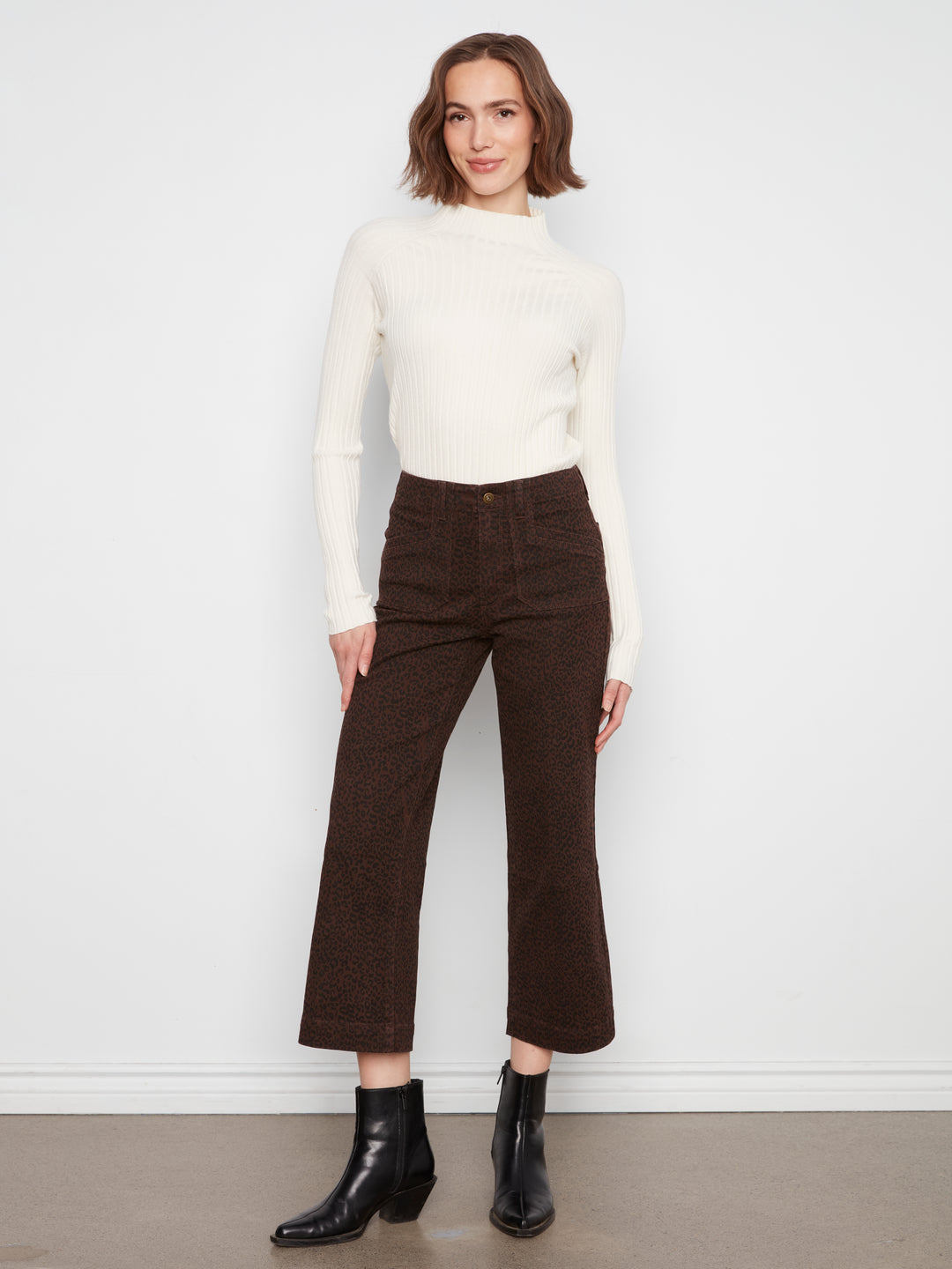 Leopard Print Patch Pocket Cropped Pant