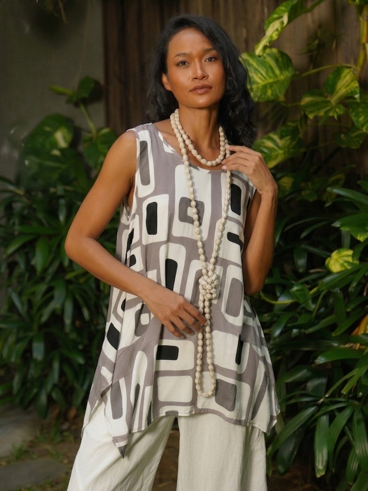 Magali Ecru Print Asymmetrical Tunic