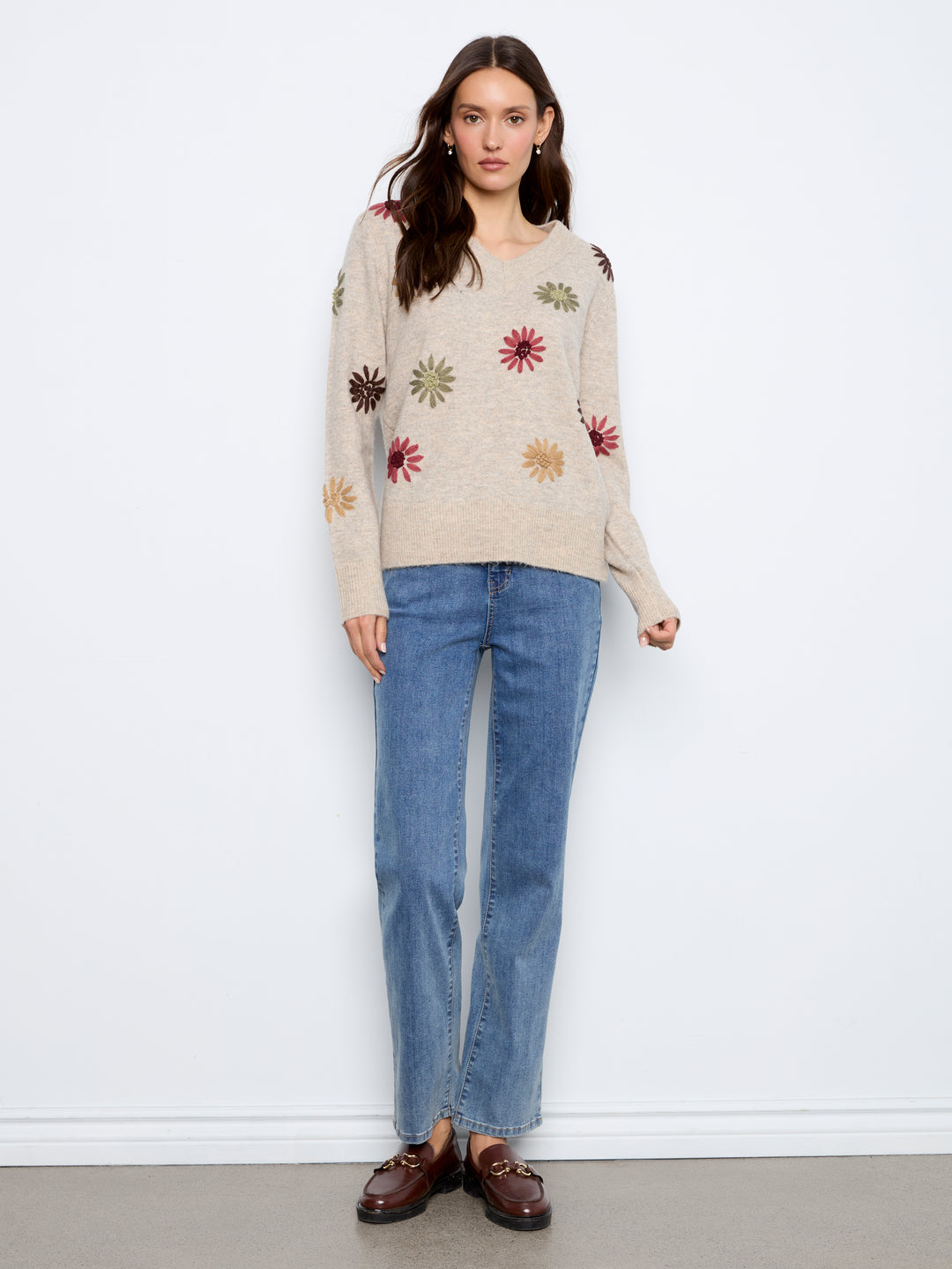 Natural Flower Embroidered V-Neck Sweater