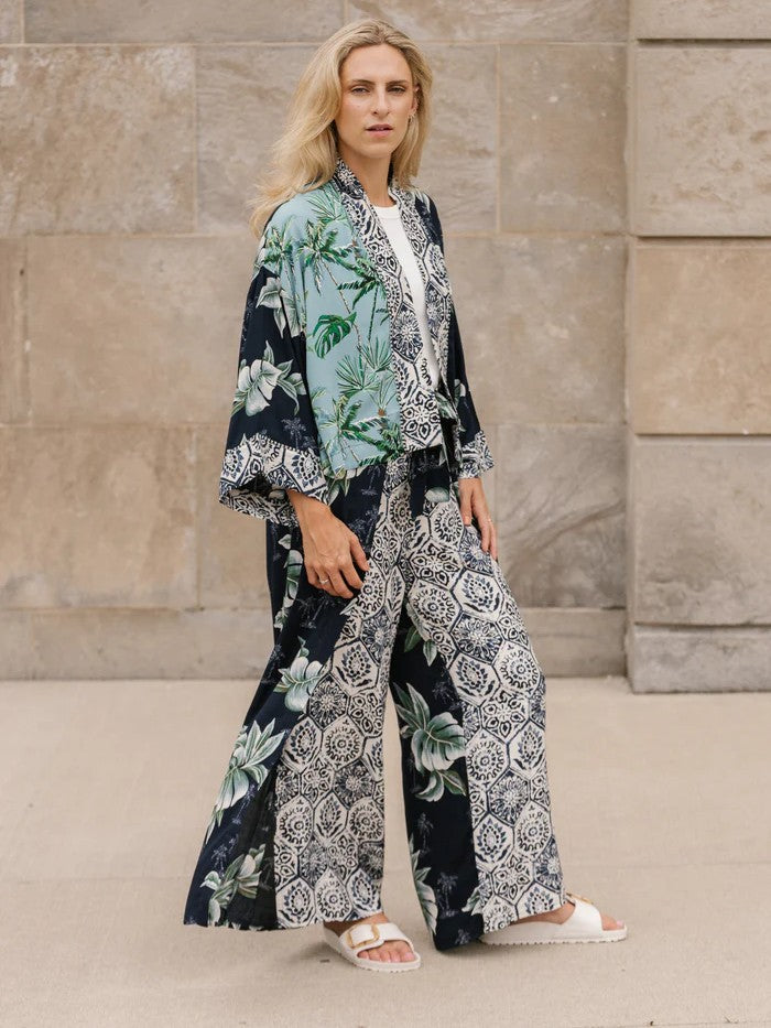 Breezy Palm Print Mix Wrap Pant