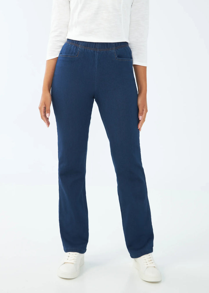 Petite Pull-On Suzanne Bootcut Jean
