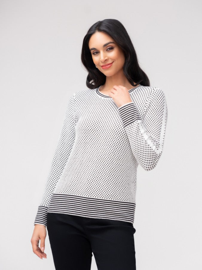 Raised Dot Jacquard Off White Sweater with Scarf