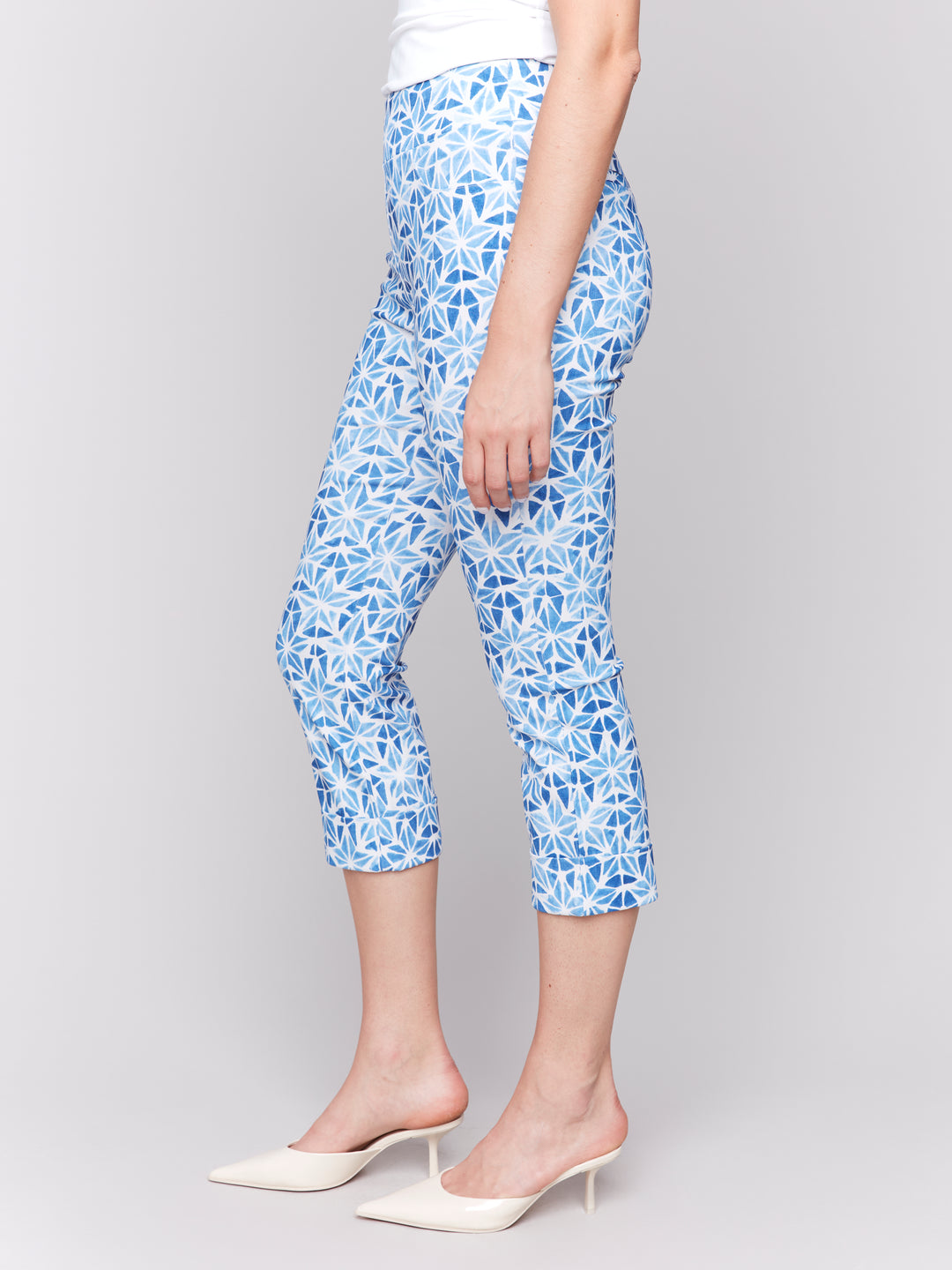 Star Print Stretch Pull On Cuffed Crop Pant