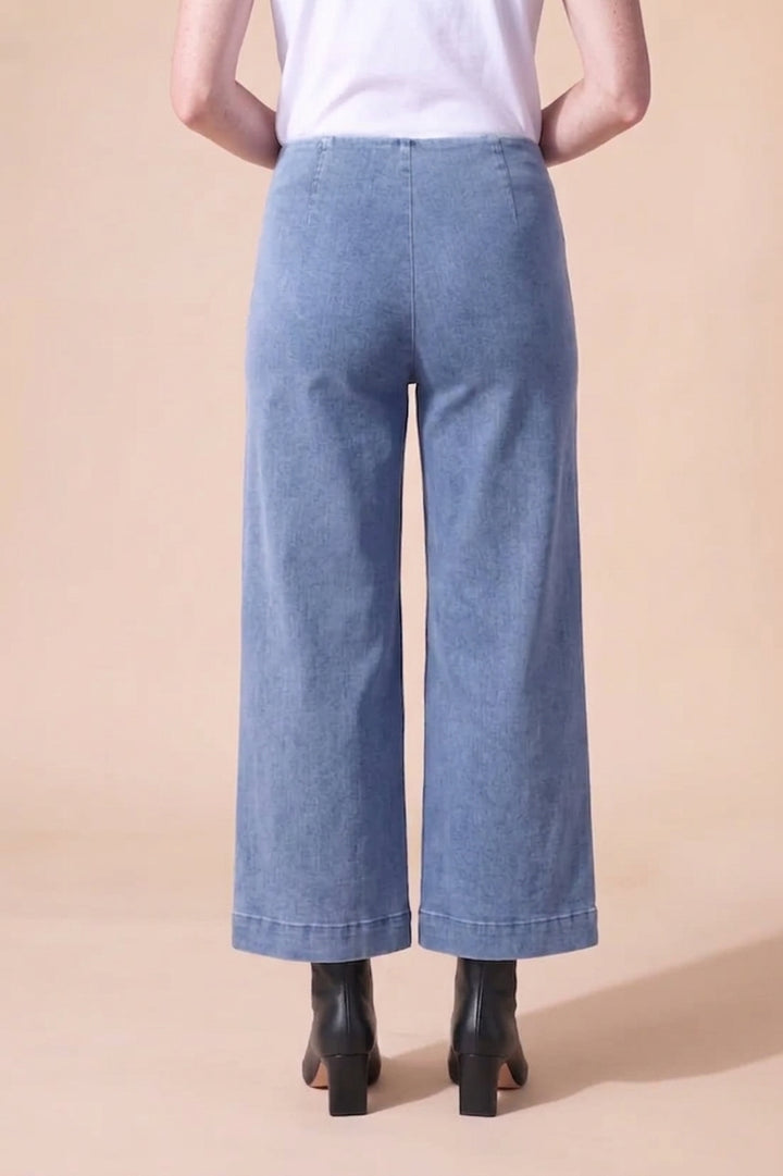 Stonewash Light Denim Knit Flood Pant