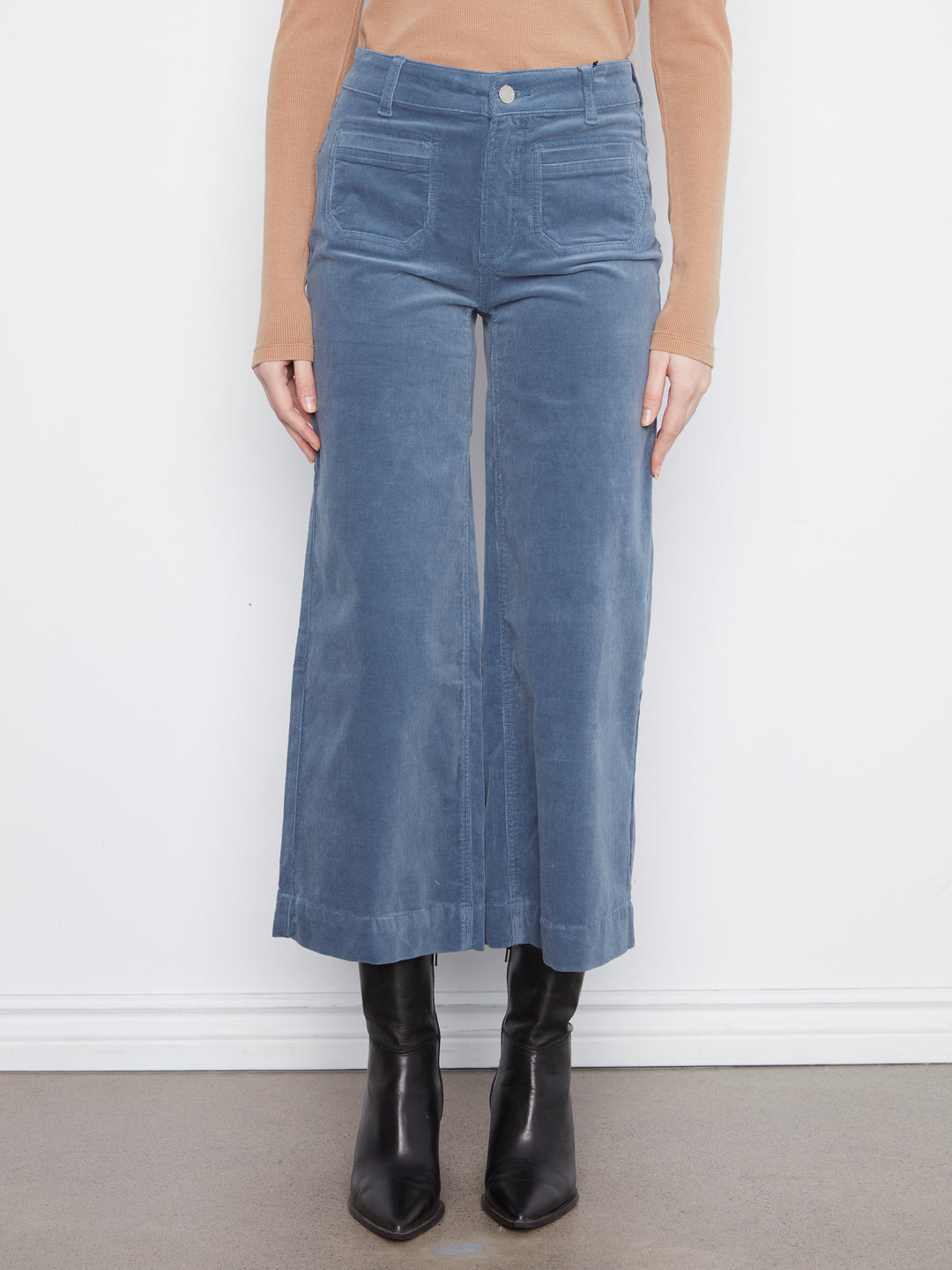 Storm Patch Pocket Corduroy Cropped Flare Pant