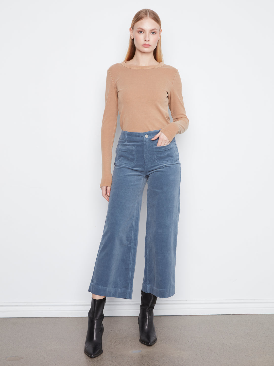 Storm Patch Pocket Corduroy Cropped Flare Pant