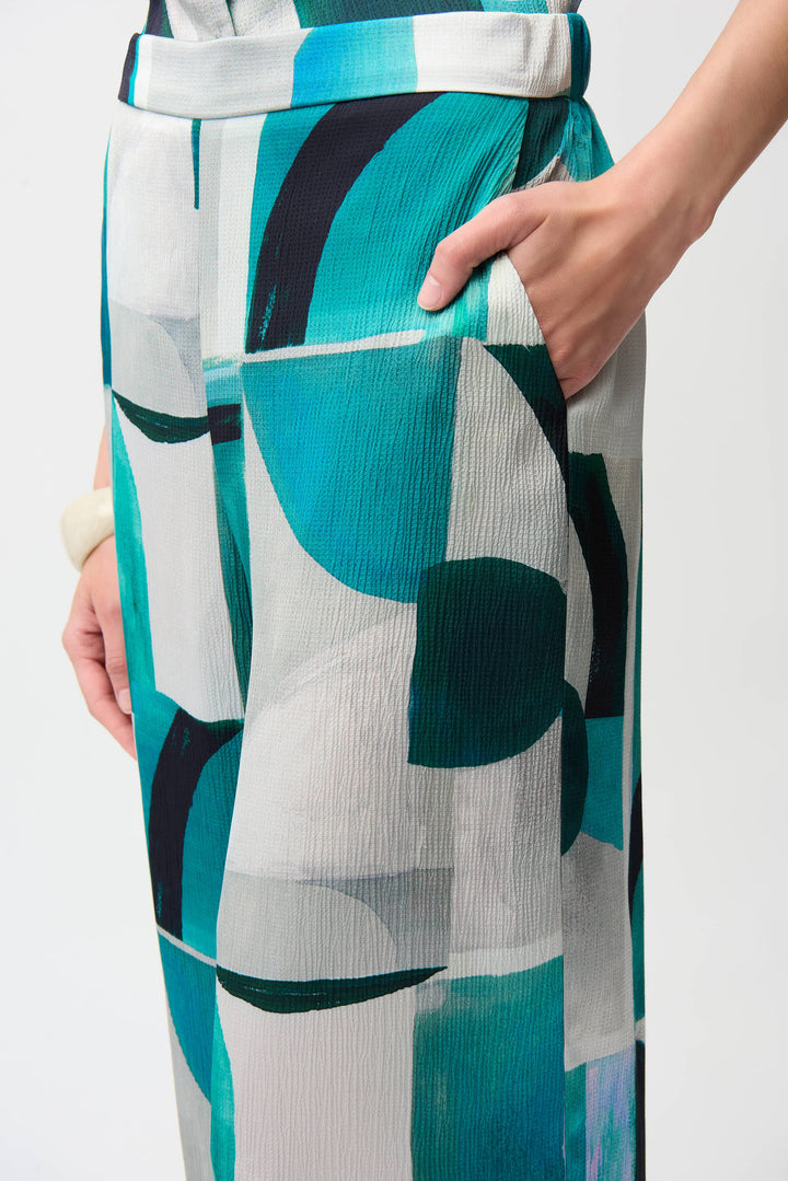 Textured Satin Geo Print Pant