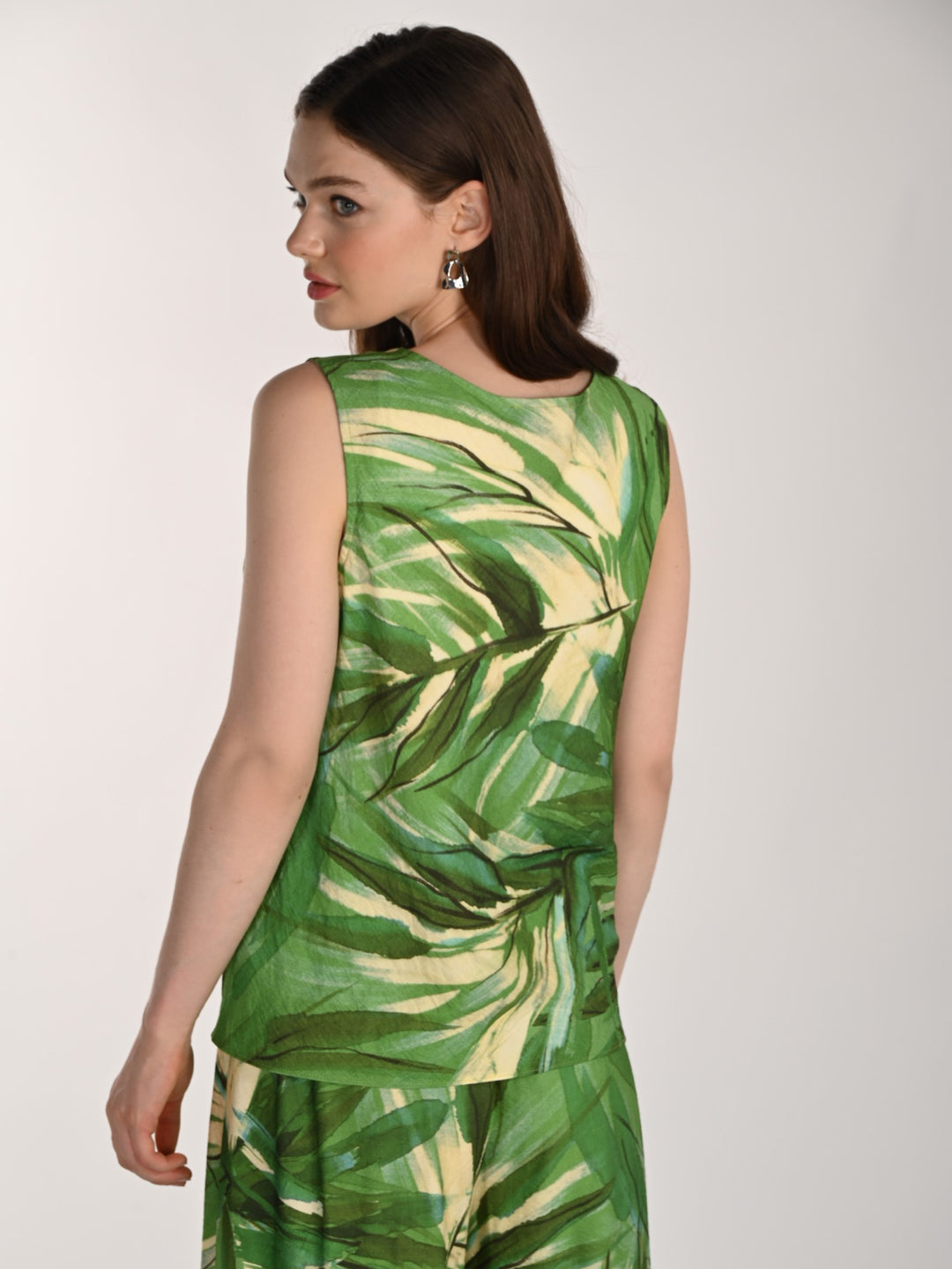 Tropical Leaf Print Front Pleat Top