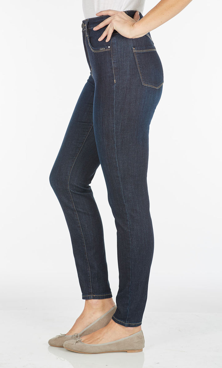 Suzanne Coolmax Slim Leg Jean