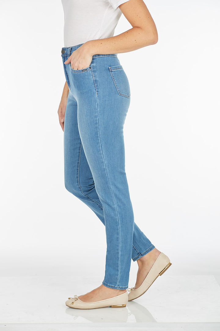 Suzanne Coolmax Slim Leg Jean